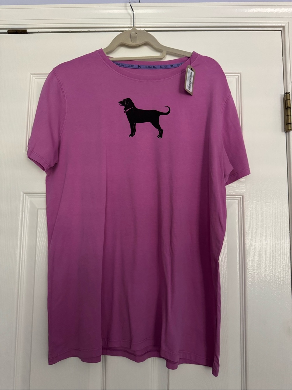 NWT Women’s Black Dog Martha’s Vineyard Classic Dated 2025 tee sz XL